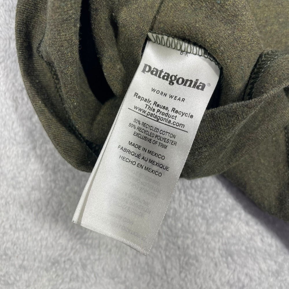 Patagonia Long Sleeve T-Shirt Mens Medium Green Live Simply Graphic Tee - Picture 7 of 7